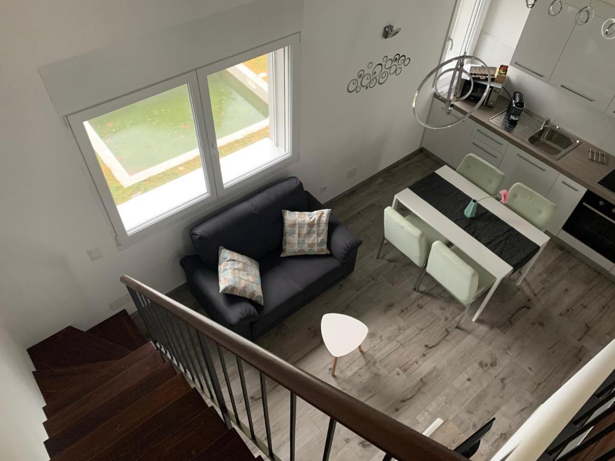 ロゾネMiranda, Modern Duplex, Garden, Swimming Pool, Parkingアパートメント エクステリア 写真