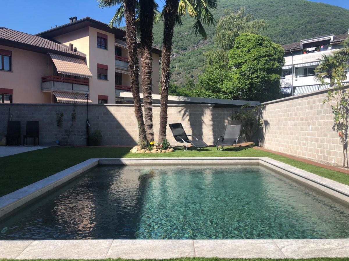ロゾネMiranda, Modern Duplex, Garden, Swimming Pool, Parkingアパートメント エクステリア 写真
