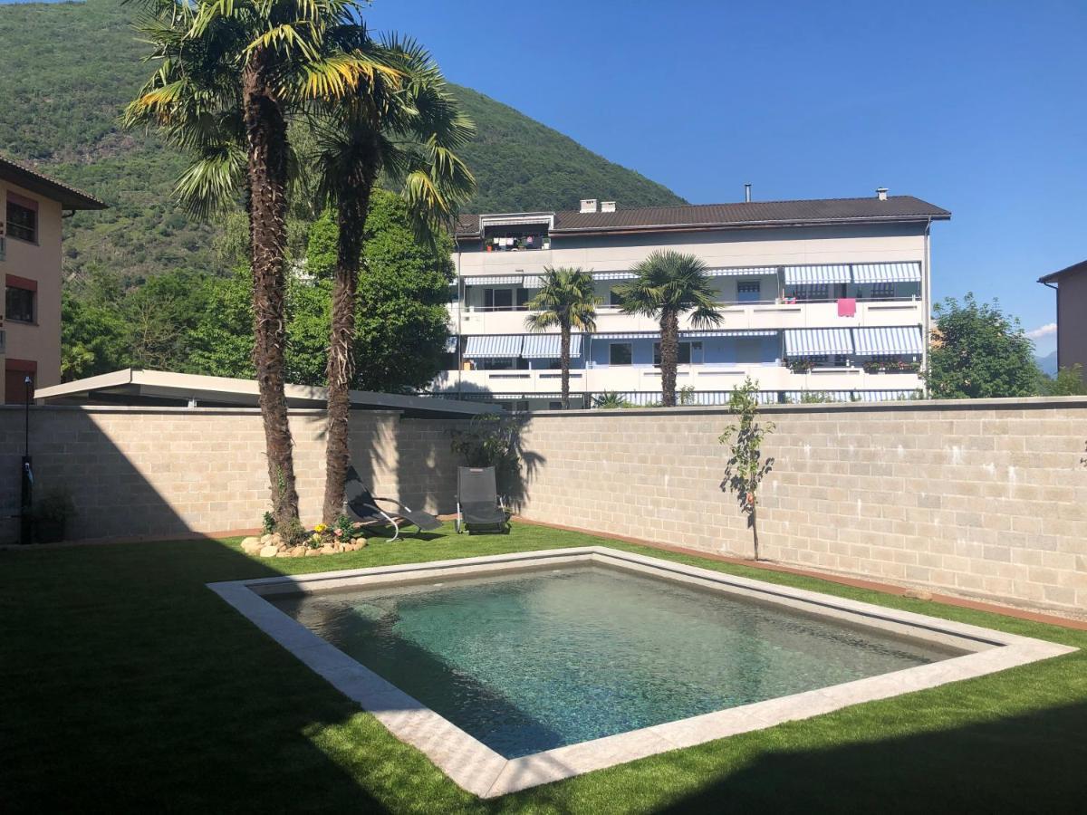 ロゾネMiranda, Modern Duplex, Garden, Swimming Pool, Parkingアパートメント エクステリア 写真